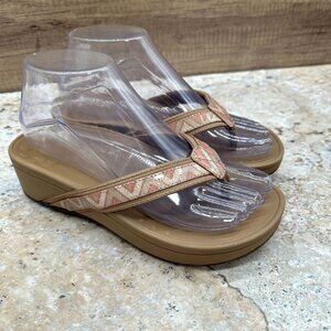 Vionic Sandals Womens Size 6 Tan HighTide Wedge Slides Flip Flop Comfort